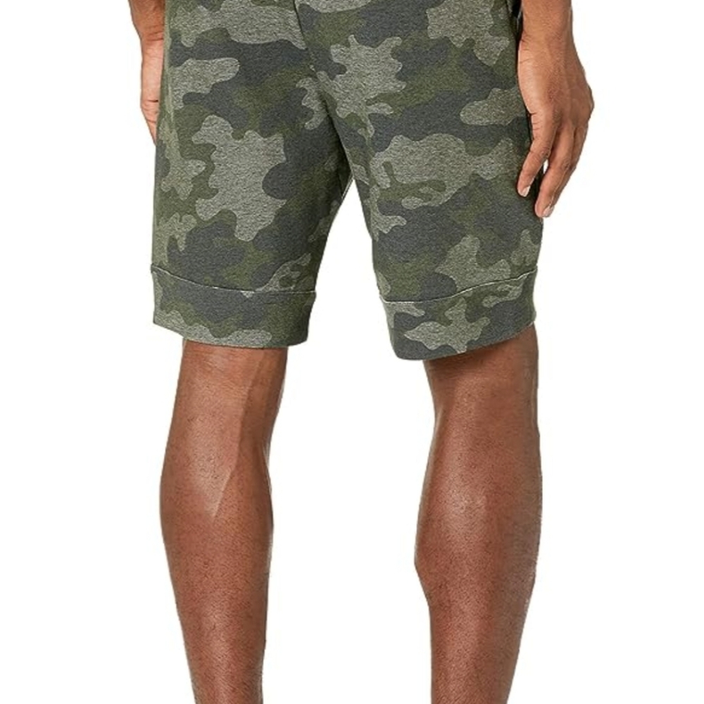 Amazon Essentials Fleece Active Shorts - Picture 3 of 15